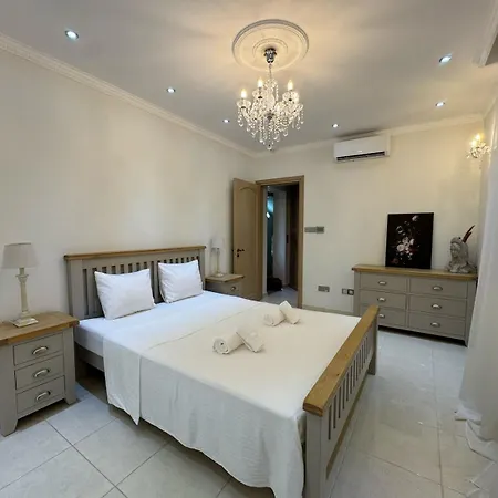 Villa Luxury Aurelia Péjia
