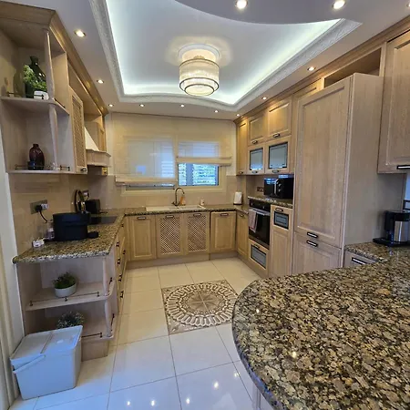 Luxury Aurelia Vila Pegeia
