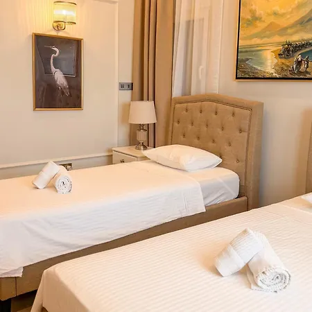 Luxury Aurelia * Pegeia