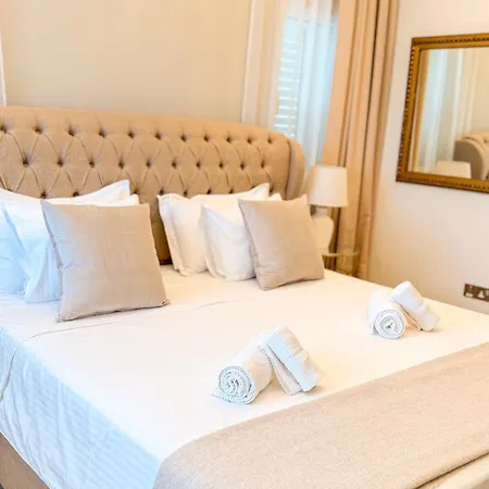 Luxury Aurelia Vila Pegeia